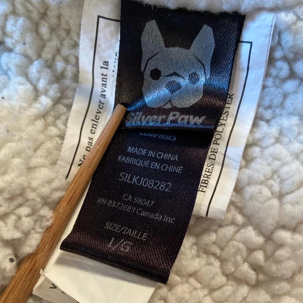 Silver Paw Dog Jacket Coat‎ Black, Sherpa Lining, Leash access, water resistant
